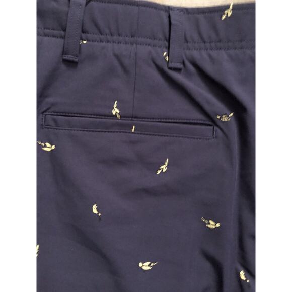 UNDER ARMOUR Men's UA STORM Bird Printed Golf Shorts NWT - Black - size 40w - Picture 5 of 13